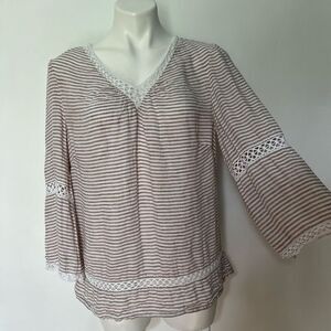 Chicos Linen Neutral Lace 3/4 sleeve blouse